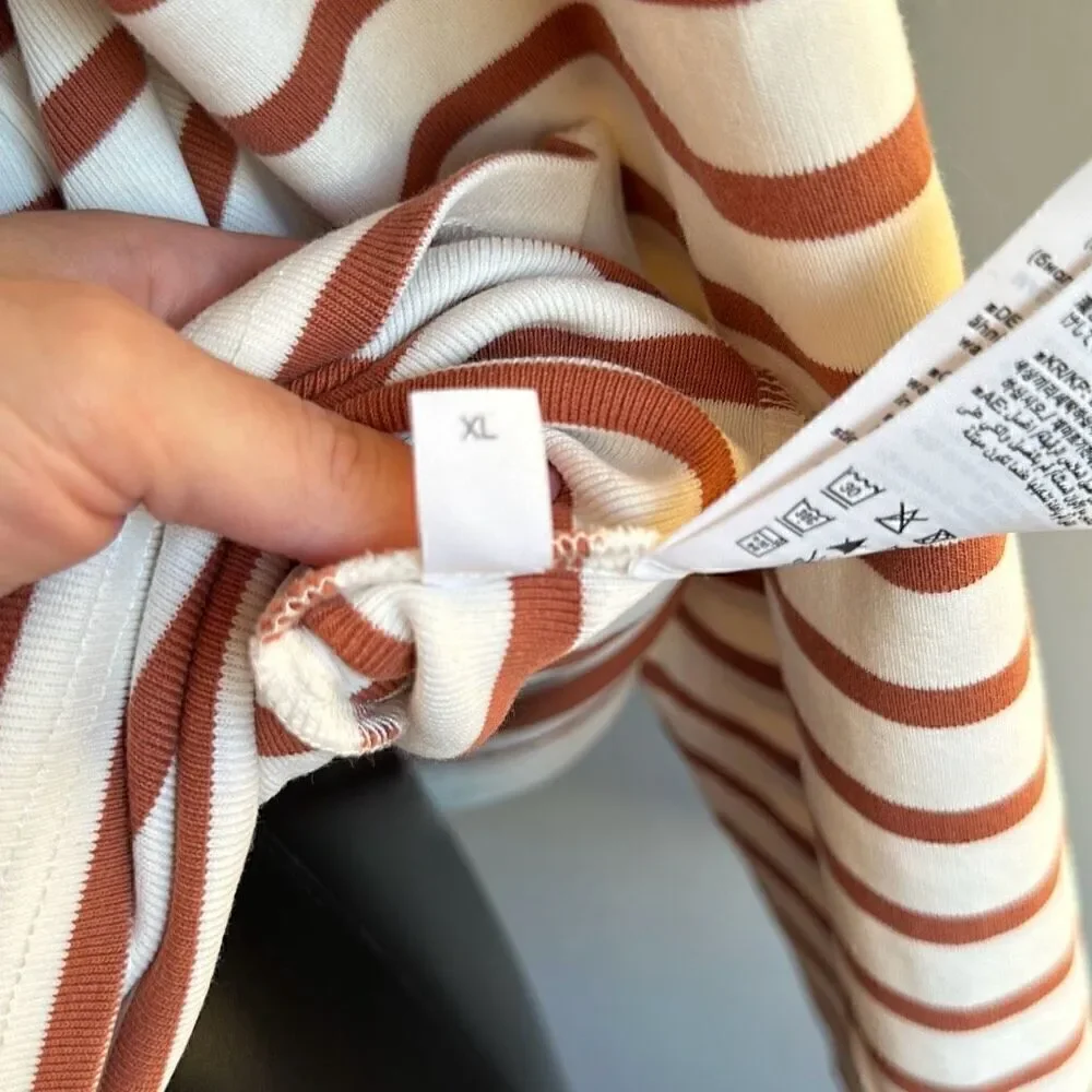 Closed Striped Longsleeve